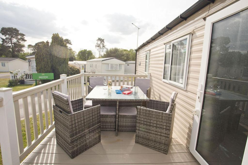 Luxury Holiday Retreat Set Within Oakdene Forest - Park Activities Pass Included Free! Saint Leonards Exterior photo